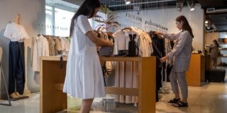 Online Clothing Retail Store